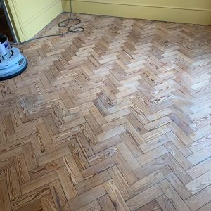 Pine herringbone flooring - Before